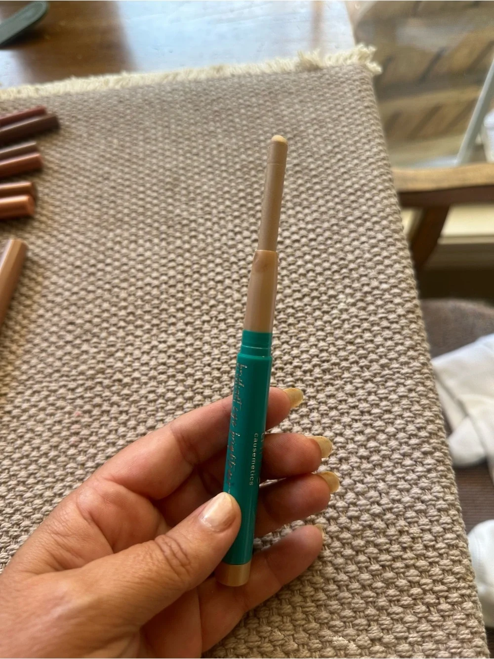 thrive causemetics Brightening Eye Pencil in Teal